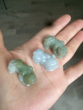 Load image into Gallery viewer, 100% natural type A jadeite jade green/white 3D PiXiu(貔貅) pendant/bracelet AE26
