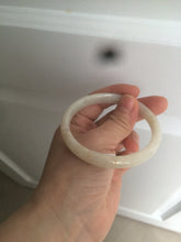 Load image into Gallery viewer, 55.5 mm Certified type A 100% Natural beige/yellow/white Jadeite bangle S43-7293
