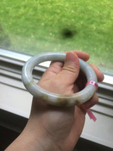 Load image into Gallery viewer, 58mm 100% natural light green/brown round cut jadeite jade bangle L64
