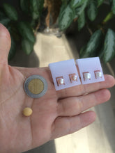 Load image into Gallery viewer, 6mm Genuine cultured freshwater high luster reflective pink/white oblate pearl stud earring AK38 (add on item, Not sale individually.)
