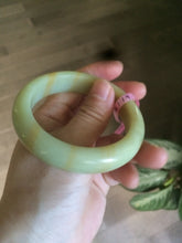 Load image into Gallery viewer, 53.4mm 100% Natural yellow Xiu Jade (Serpentine) bangle Xiu jade L72
