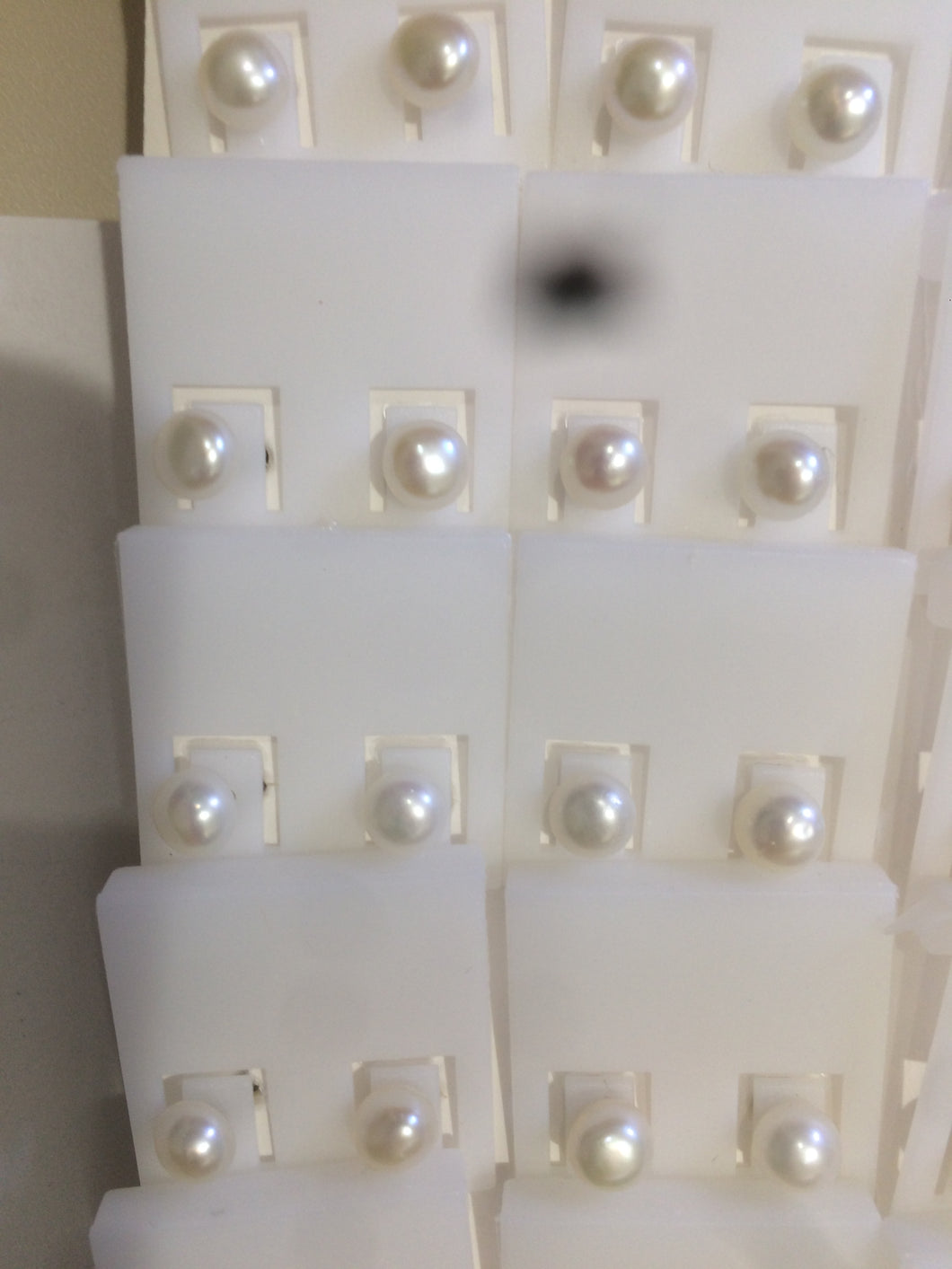 6mm Genuine cultured freshwater high luster reflective pink/white oblate pearl stud earring AK38 (add on item, Not sale individually.)