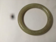 Load image into Gallery viewer, 59mm 100% Natural yellow/brown round cut nephrite Jade bangle HF5
