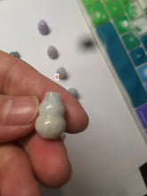 Load image into Gallery viewer, 100% natural type A 3D white/yellow/purple/brown Jadeite jade gourd ( 葫芦, 福禄) pendant AF31
