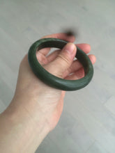 Load image into Gallery viewer, 59mm 100% Natural dark green/black nephrite Jade(碧玉)  bangle HF16
