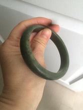 Load image into Gallery viewer, 59mm 100% Natural dark green/black nephrite Jade(碧玉)  bangle HF16
