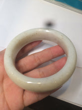 Load image into Gallery viewer, 59.4mm 100% Natural white/beige with black/brown flying dandelions Osmanthus fragrant cake chubby nephrite Jade bangle HT55
