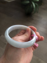 Load image into Gallery viewer, 57mm certificated Type A 100% Natural green Jadeite Jade bangle Y52-0715
