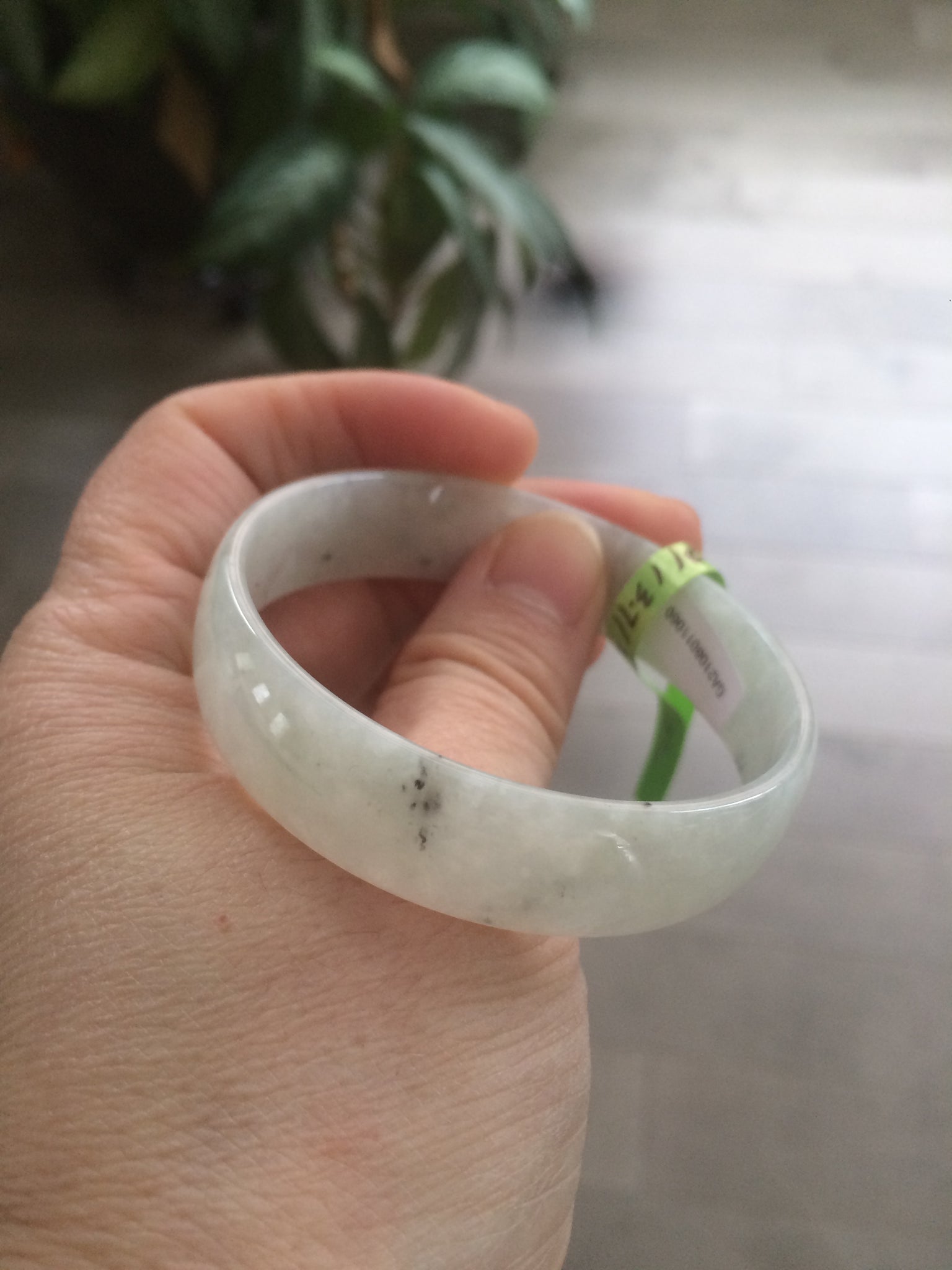 Load image into Gallery viewer, 52.7mm certified Type A 100% Natural white light green/white/black thin Jadeite Jade bangle AJ19-1060