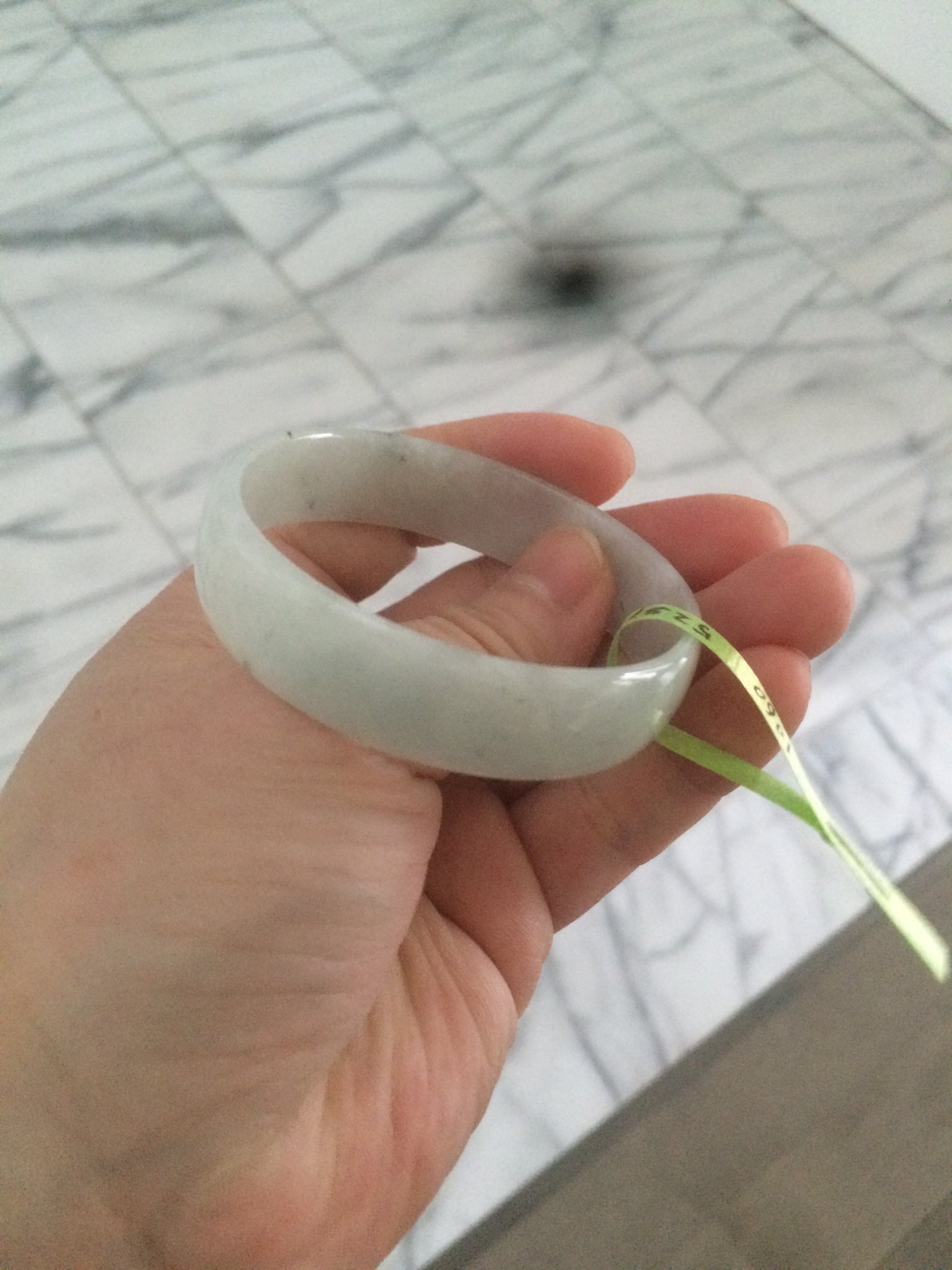 Load image into Gallery viewer, 52.7mm certified Type A 100% Natural white light green/white/black thin Jadeite Jade bangle AJ19-1060