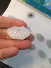 Load image into Gallery viewer, 100% Natural green/white Jadeite Jade healthy and longevity lock pendant AQ49

