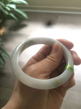 Load image into Gallery viewer, 57.8mm certified type A 100% Natural light green/purple Jadeite Jade bangle Q20-5749
