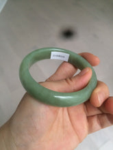 Load image into Gallery viewer, 55.5mm certified 100% Natural green/yellow nephrite Jade bangle HE17-8450
