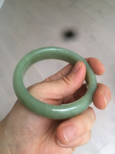 Load image into Gallery viewer, 55.5mm certified 100% Natural green/yellow nephrite Jade bangle HE17-8450
