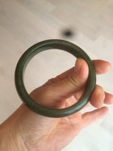 Load image into Gallery viewer, 59mm 100% Natural dark green/black nephrite Jade(碧玉)  bangle HF16
