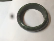 Load image into Gallery viewer, 60.5mm 100% Natural dark green/black nephrite Jade(碧玉)  bangle HF17
