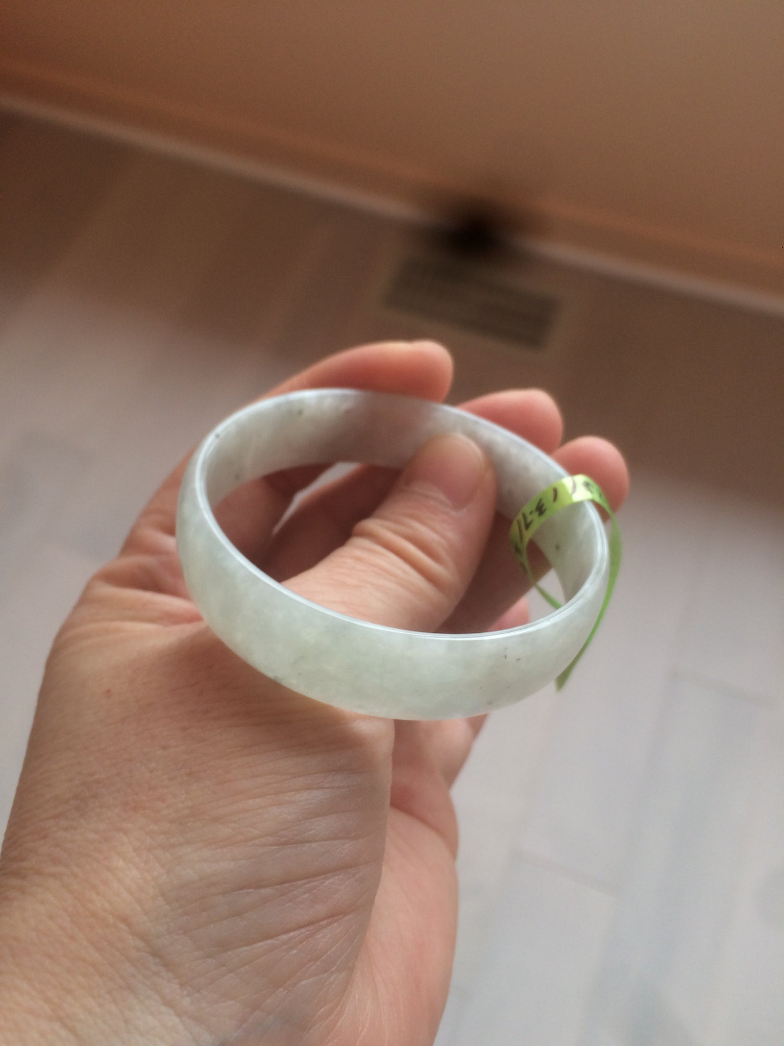 Load image into Gallery viewer, 52.7mm certified Type A 100% Natural white light green/white/black thin Jadeite Jade bangle AJ19-1060