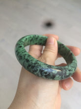 Load image into Gallery viewer, 61mm 100% natural green/red/black Epidote (红绿宝)bangle CB60-1

