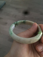 Load image into Gallery viewer, 57.5mm Certified Type A 100% Natural sunny green/yellow Jadeite Jade bangle W61-5522
