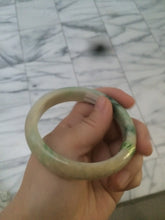 Load image into Gallery viewer, 57.5mm Certified Type A 100% Natural sunny green/yellow Jadeite Jade bangle W61-5522
