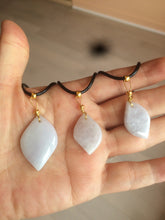 Load image into Gallery viewer, 100% natural type A jadeite jade Willow leaves pendants AB72
