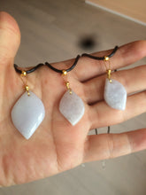 Load image into Gallery viewer, 100% natural type A jadeite jade Willow leaves pendants AB72
