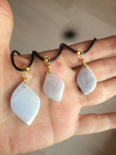 Load image into Gallery viewer, 100% natural type A jadeite jade Willow leaves pendants AB72
