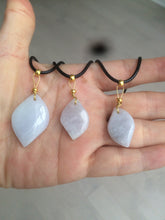 Load image into Gallery viewer, 100% natural type A jadeite jade Willow leaves pendants AB72
