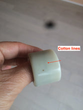 Load image into Gallery viewer, 100% Natural beige with brown flying dandelions nephrite Jade men&#39;s thumb ring HE10
