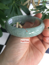 Load image into Gallery viewer, Certifed 58.9mm 100% natural Type A bean green jadeite jade bangle Z42-0722
